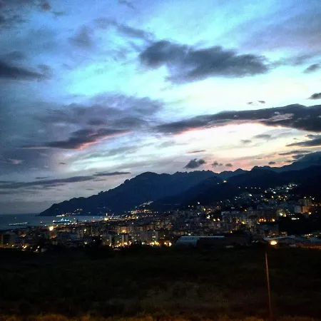 Couette-café Vela Bianca 4*